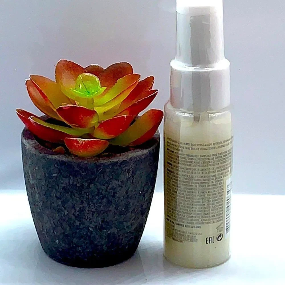 🌟$8 OUAI Leave-In Conditioner - Picture 2 of 3